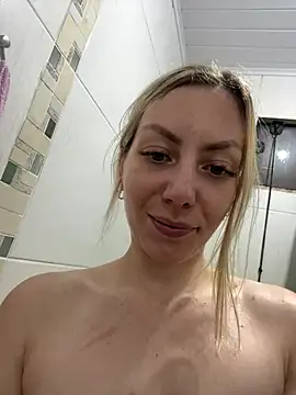 Snapshot of Alana_sc chatting on June 29, 7:46 pm Alana sc online show from June 29, 7:46 pm