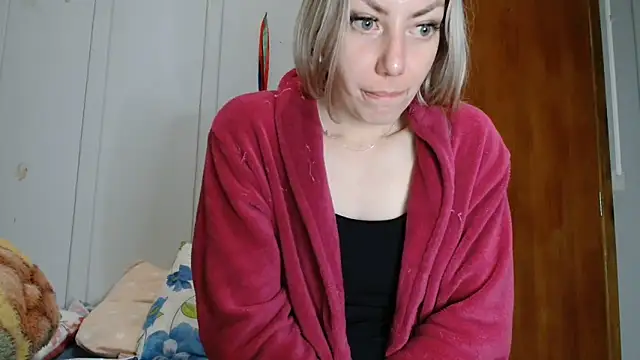 Snapshot of Alana_sc chatting on June 16, 11:32 am Alana sc online show from June 16, 11:32 am