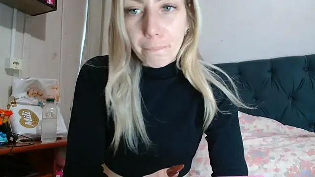 Snapshot of Alana_sc chatting on June 23, 4:27 pm Alana sc online show from June 23, 4:27 pm