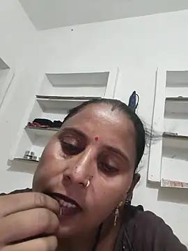 Snapshot of Karishna_hot chatting on June 12, 2:59 pm Karishna hot online show from June 12, 2:59 pm