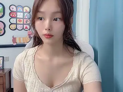 Snapshot of pingping78 chatting on June 11, 2:33 am pingping78 online show from June 11, 2:33 am