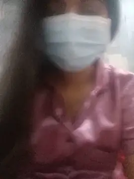 Snapshot of bunnie_hot chatting on June 7, 6:18 am bunnie hot online show from June 7, 6:18 am