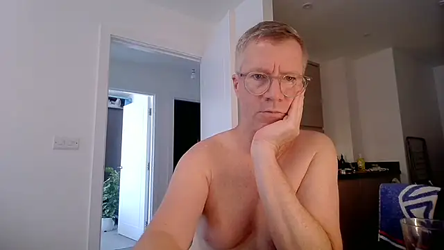 Snapshot of SinfulPulse69 chatting on June 26, 10:54 am SinfulPulse69 online show from June 26, 10:54 am
