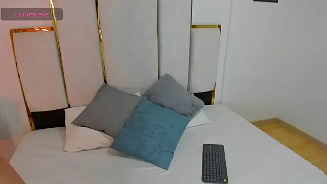 LiamBastien online show from June 19, 3:45 am