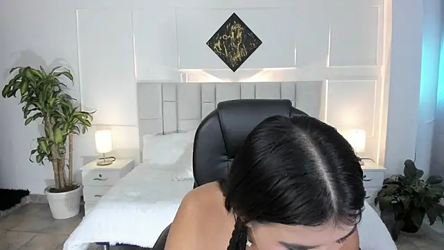 Martina evan online show from June 14, 10:38 am