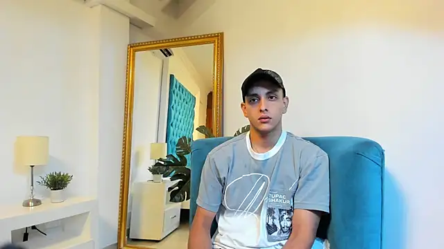 luca gael online show from June 7, 1:38 pm