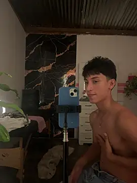 JAnthony 8 online show from June 6, 11:43 pm