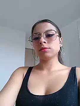 Snapshot of _Aisha_20 chatting on July 10, 2:50 pm Aisha 20 online show from July 10, 2:50 pm