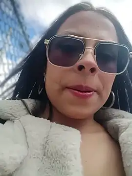 Snapshot of _Aisha_20 chatting on June 23, 2:37 pm Aisha 20 online show from June 23, 2:37 pm
