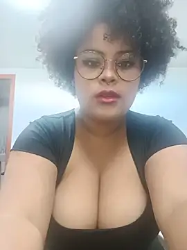 Lolacurly69 online show from June 12, 9:34 pm