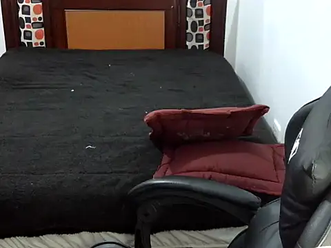 Lolacurly69 online show from June 20, 2:38 am