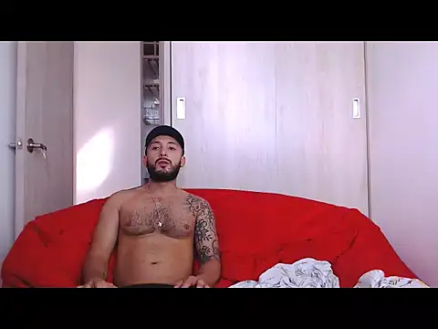 Naugthyboys22 online show from June 20, 8:03 pm