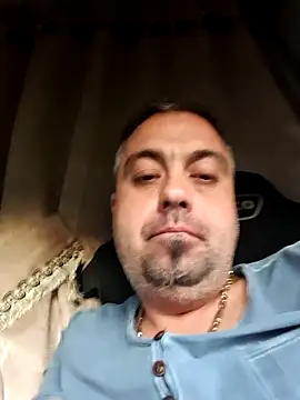 Robertoplayboy online show from September 17, 5:26 pm