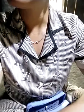 Eirlys-baby online show from June 7, 3:56 am