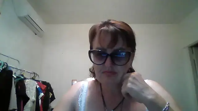 ErikaXShine online show from July 27, 7:21 pm