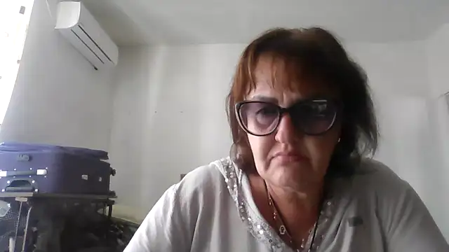 ErikaXShine online show from June 22, 12:13 pm