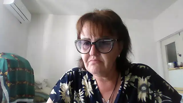 ErikaXShine online show from June 23, 11:41 am