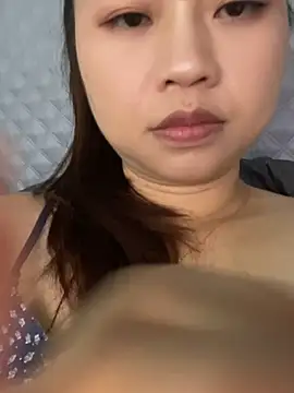 Snapshot of mimi05231 chatting on July 6, 2:51 am mimi05231 online show from July 6, 2:51 am