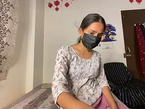 Hy Selahh online show from June 7, 11:04 am