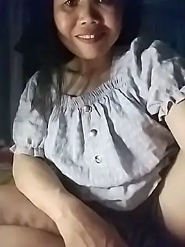 Snapshot of Vitamins-e chatting on July 14, 3:22 am Vitamins-e online show from July 14, 3:22 am