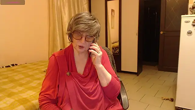 Sharon Amore online show from September 22, 5:52 pm