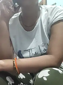 Naughty dii online show from July 4, 3:27 pm