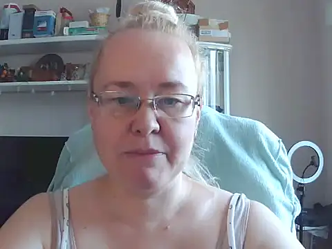Viola27 online show from July 28, 7:05 am