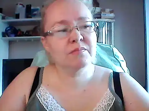 Viola27 online show from June 19, 12:11 pm