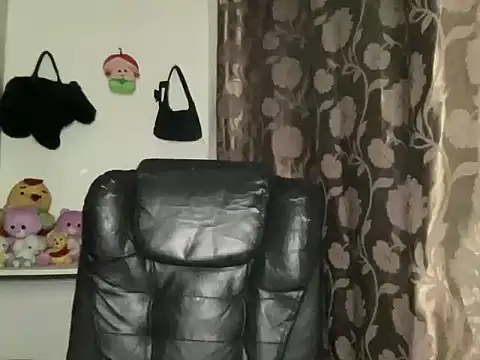 Justine0419 online show from June 22, 7:11 pm