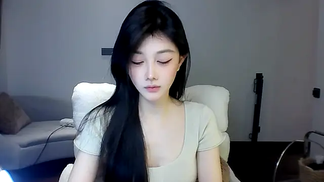 SylvieMaya online show from July 20, 3:58 pm