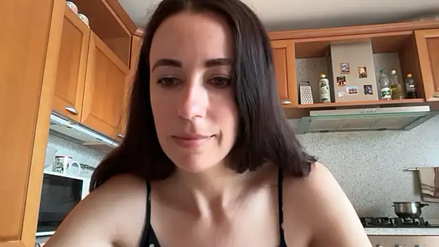 Snapshot of Flamingo_Queen chatting on July 4, 5:36 am Flamingo Queen online show from July 4, 5:36 am