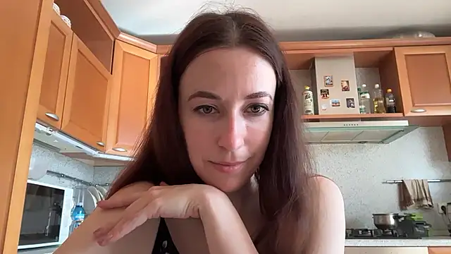 Snapshot of Flamingo_Queen chatting on June 11, 5:59 am Flamingo Queen online show from June 11, 5:59 am