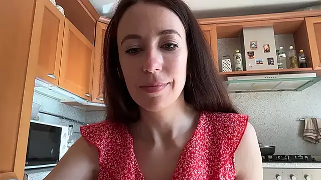 Snapshot of Flamingo_Queen chatting on June 20, 5:12 am Flamingo Queen online show from June 20, 5:12 am
