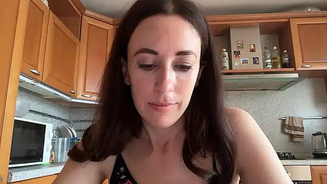 Snapshot of Flamingo_Queen chatting on July 13, 4:12 am Flamingo Queen online show from July 13, 4:12 am