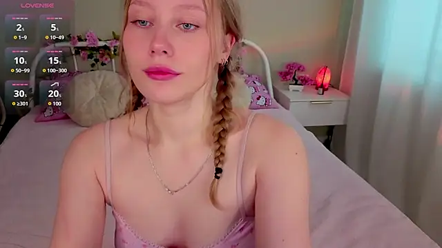 AngelBlaze online show from July 13, 5:07 am