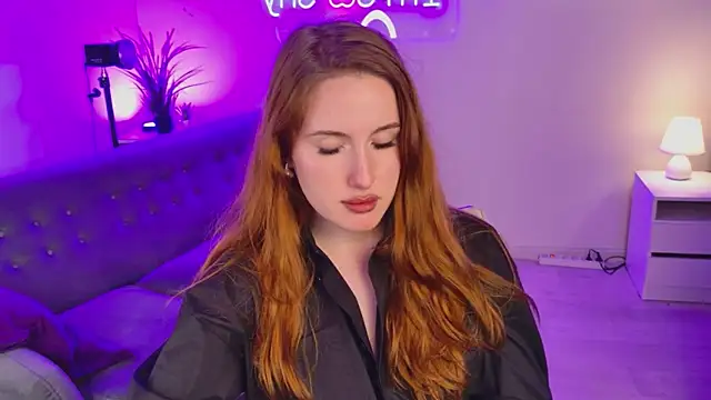 Snapshot of ChloeAster chatting on July 9, 10:31 pm ChloeAster online show from July 9, 10:31 pm