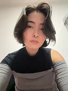 sweetchloe   online show from June 10, 9:38 pm