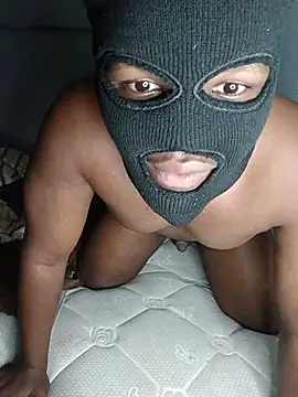 031BigBootyMale online show from June 27, 8:15 pm