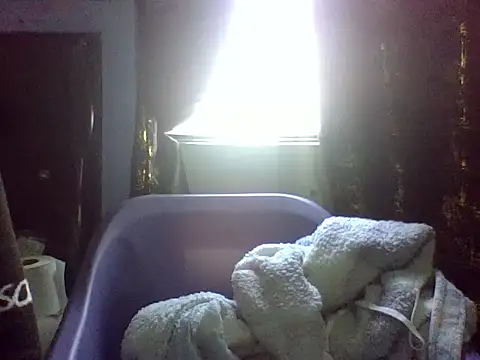 Lovey daisy15 online show from June 26, 7:36 am