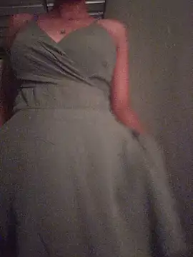 AlliieHayes online show from June 12, 3:15 am