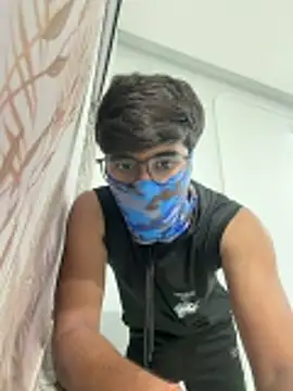 dreamy boy online show from June 11, 7:00 pm