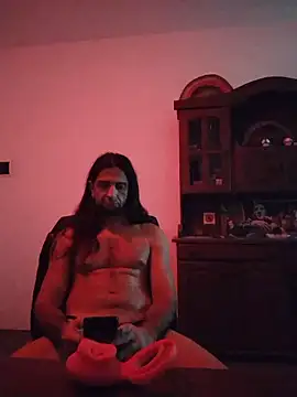 Nightcrawlers online show from July 5, 3:00 am