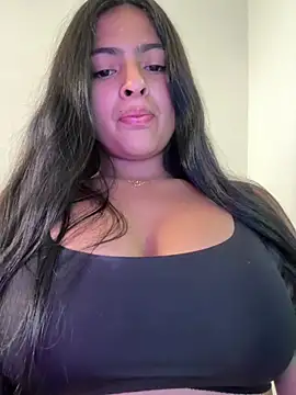 canelareina online show from June 17, 8:19 pm