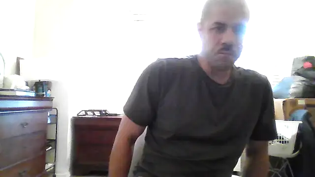 toosexy4myshirt online show from July 14, 12:10 am