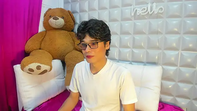 maximo 2019 online show from July 7, 9:07 pm