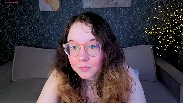 Aleks-casterrr online show from June 14, 5:14 pm