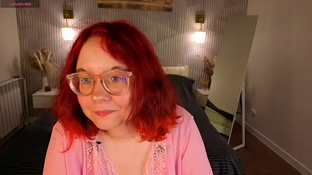 Aleks-casterrr online show from June 30, 5:13 pm