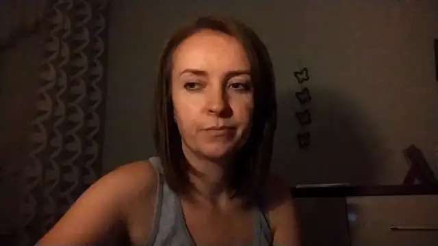 Snapshot of JenniferAlone chatting on July 20, 8:11 pm JenniferAlone online show from July 20, 8:11 pm