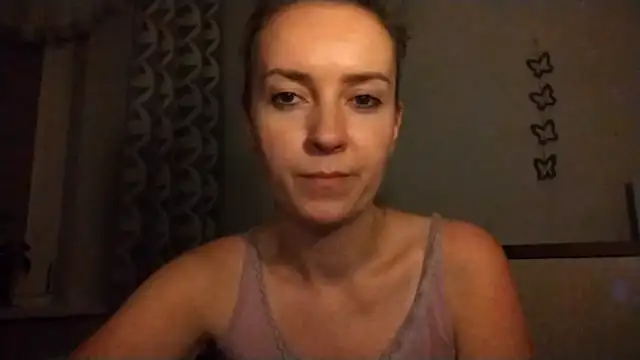 Snapshot of JenniferAlone chatting on July 10, 9:15 pm JenniferAlone online show from July 10, 9:15 pm