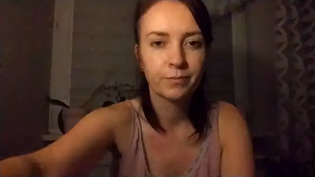 Snapshot of JenniferAlone chatting on July 12, 8:20 pm JenniferAlone online show from July 12, 8:20 pm